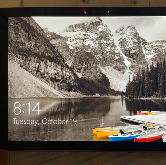 I brought a new one and I want to sell this one; with a FREE keyboard.
